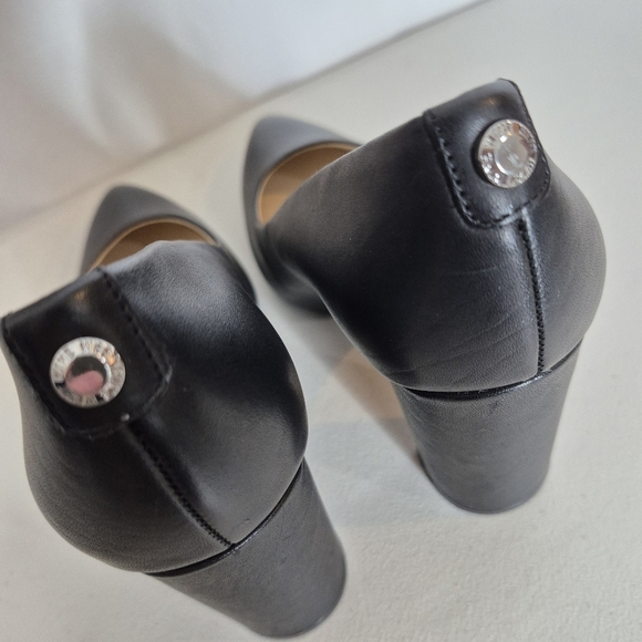 Nine West Astoria 9x9 NWOB Black Block Heel Pump Classic High Heels - Size 6 1/2 - Picture 11 of 13